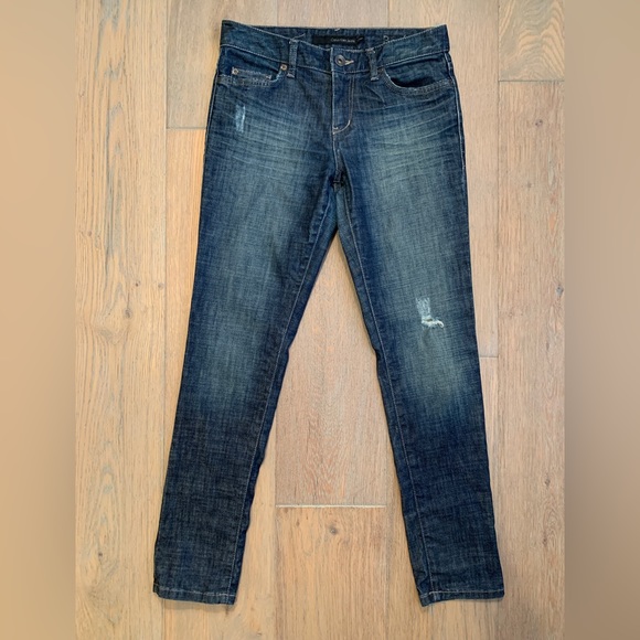 Calvin Klein Jeans Boyfriend Dark Wash Stretch Denim Blue Distressed Womens 27/4 - Picture 1 of 7